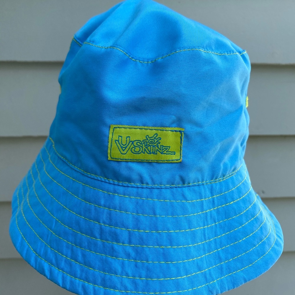 UV Skinz sun hat spf 50 reversible unisex size 6